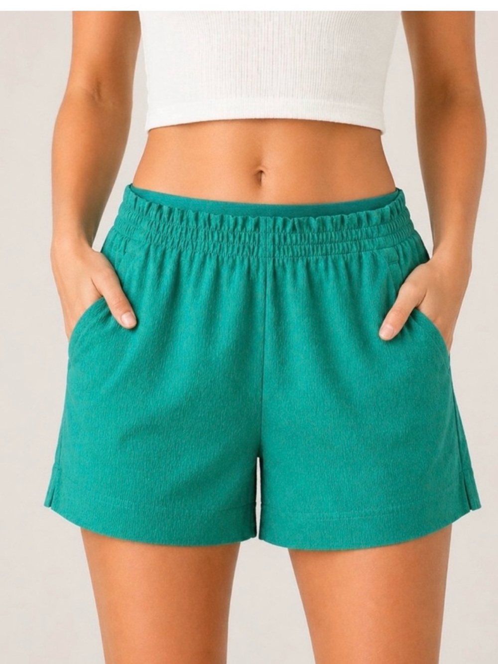 ATHLETA Echo Airflow Textured Shorts Emerald Green Size 4